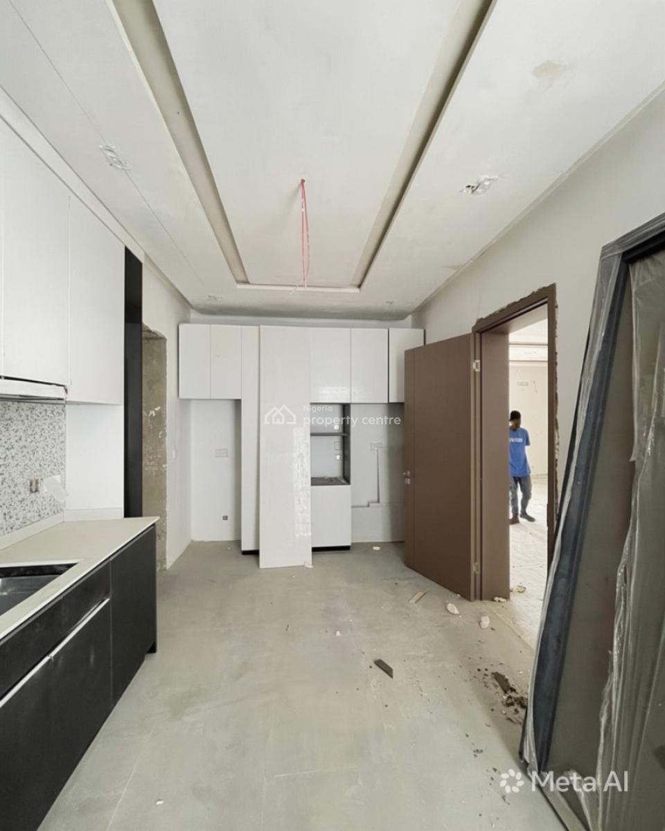 2 Bedroom Apartment, Lekki Phase 1, Lekki, Lagos, House for Sale