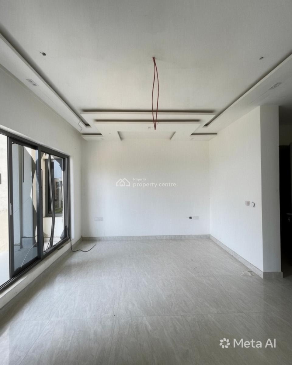 2 Bedroom Apartment, Lekki Phase 1, Lekki, Lagos, House for Sale