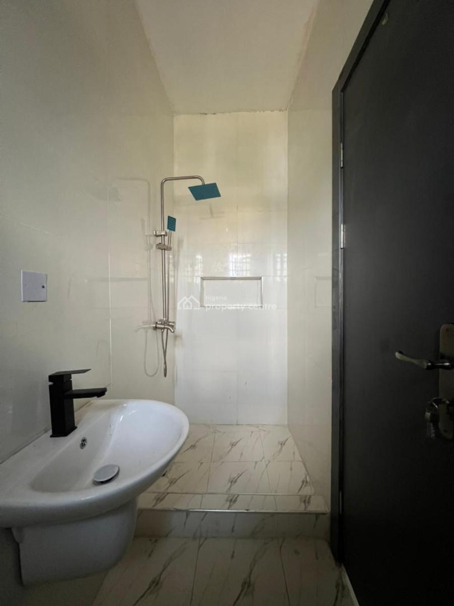 Luxury 2 Bedroom Apartment with Swimming Pool, Lekki Peninsula Scheme 2, Ajah, Lagos, Flat / Apartment for Rent