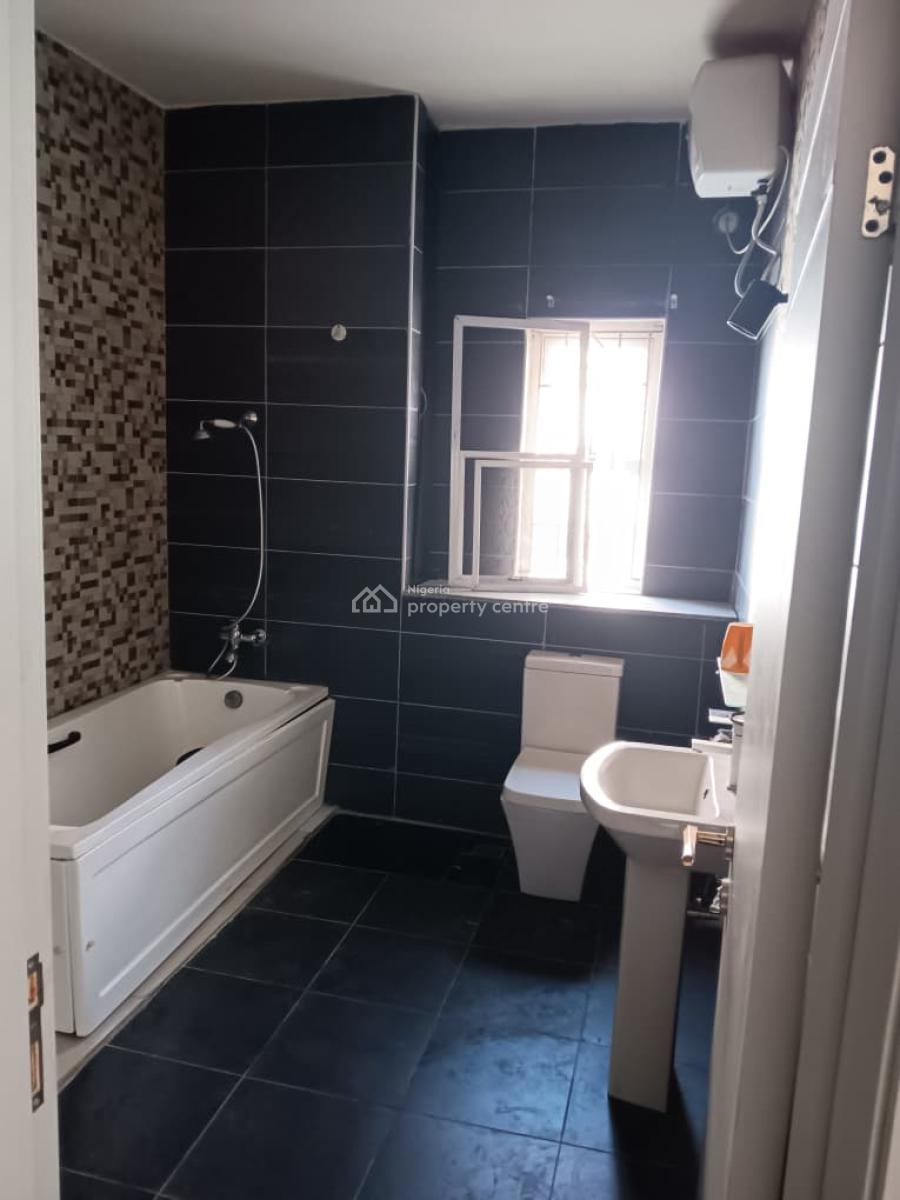 Commercial 4bedroom Terrace with Bq Fast Fingers, Directly on Admiralty Way, Lekki Phase 1, Lekki, Lagos, Terraced Duplex for Rent