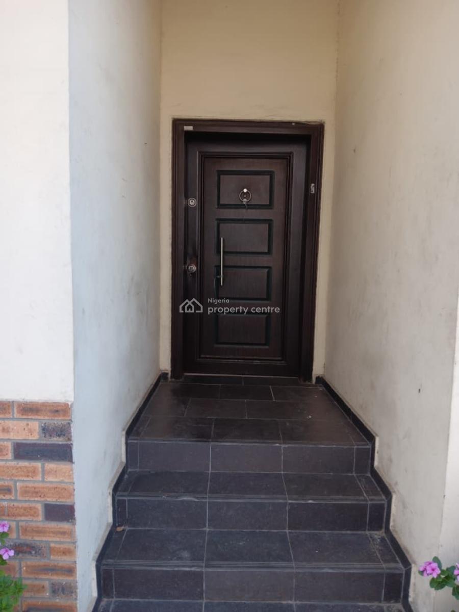 Commercial 4bedroom Terrace with Bq Fast Fingers, Directly on Admiralty Way, Lekki Phase 1, Lekki, Lagos, Terraced Duplex for Rent