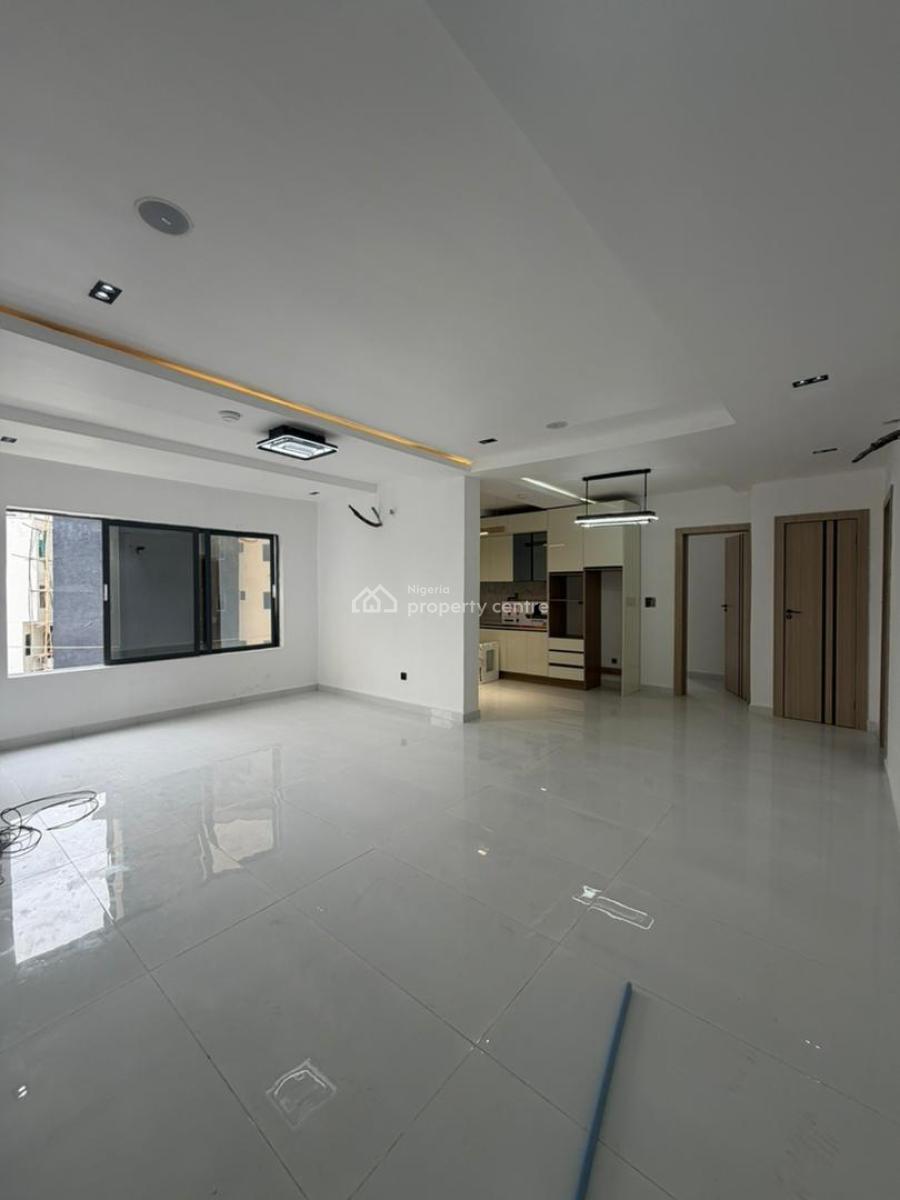 Luxurious & Spacious 3 Bedroom Apartment, Off Freedomway, Lekki, Lagos, Flat / Apartment for Sale
