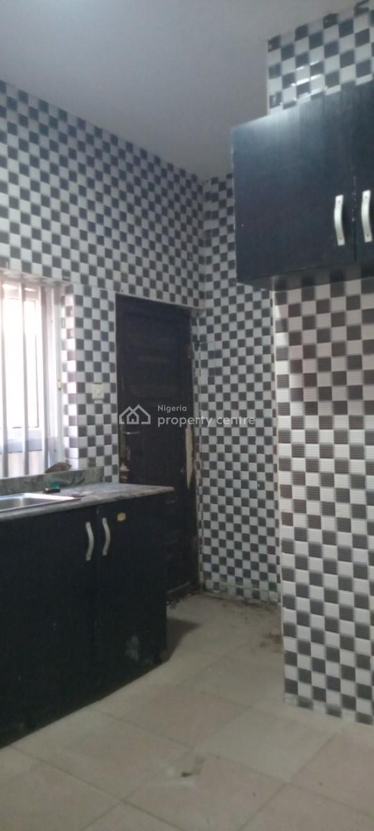 Now Available, Off Mobil Road Ilaje Ajah, Ilaje, Ajah, Lagos, Flat / Apartment for Rent