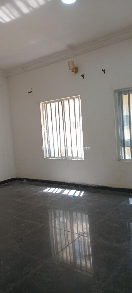 Now Available, Off Mobil Road Ilaje Ajah, Ilaje, Ajah, Lagos, Flat / Apartment for Rent