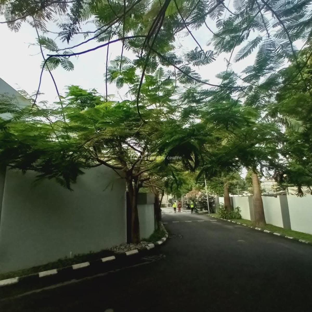 Fantastic 914.665 Square Meters Plot, on Bourdillion Road, Old Ikoyi, Ikoyi, Lagos, Residential Land for Sale