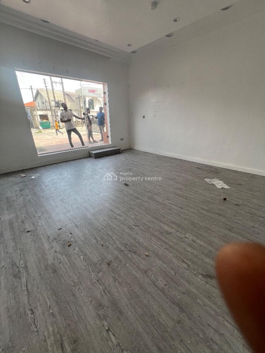 Shop Space Ground Floor Facing Road at Lekki Phase1, Off Admiralty Way Lekki Phase 1, Lekki Phase 1, Lekki, Lagos, Shop for Rent