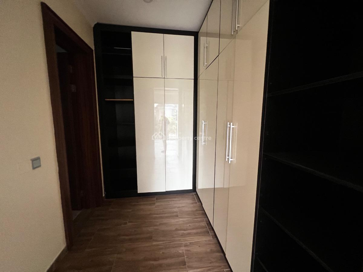 Luxury 4 Bedroom Terrace House with a Room Bq,swimming Pool, Banana Island, Ikoyi, Lagos, Terraced Duplex for Rent