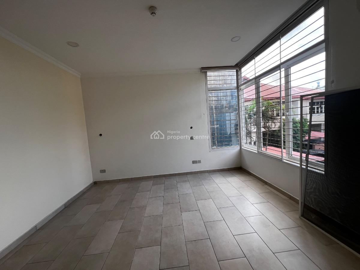 Luxury 4 Bedroom Terrace House with a Room Bq,swimming Pool, Banana Island, Ikoyi, Lagos, Terraced Duplex for Rent