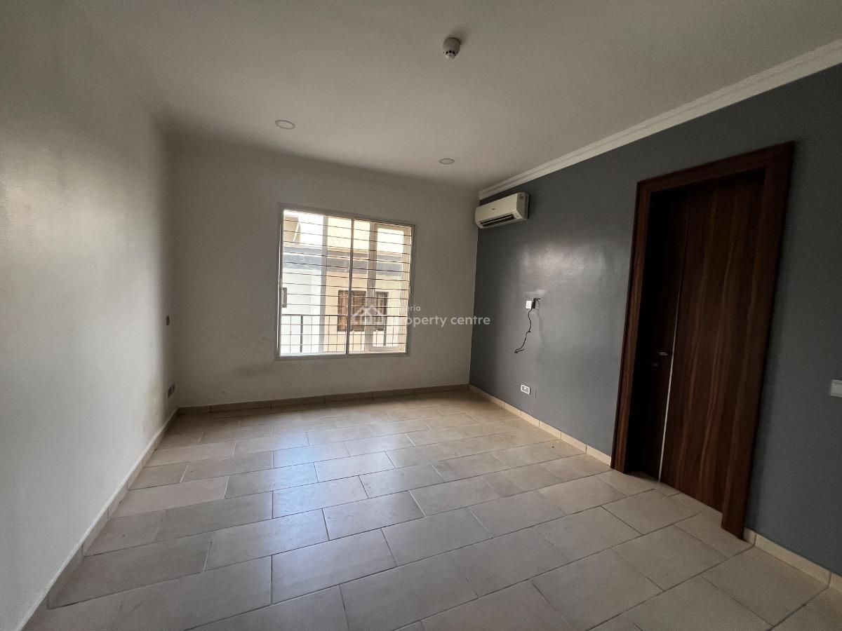 Luxury 4 Bedroom Terrace House with a Room Bq,swimming Pool, Banana Island, Ikoyi, Lagos, Terraced Duplex for Rent