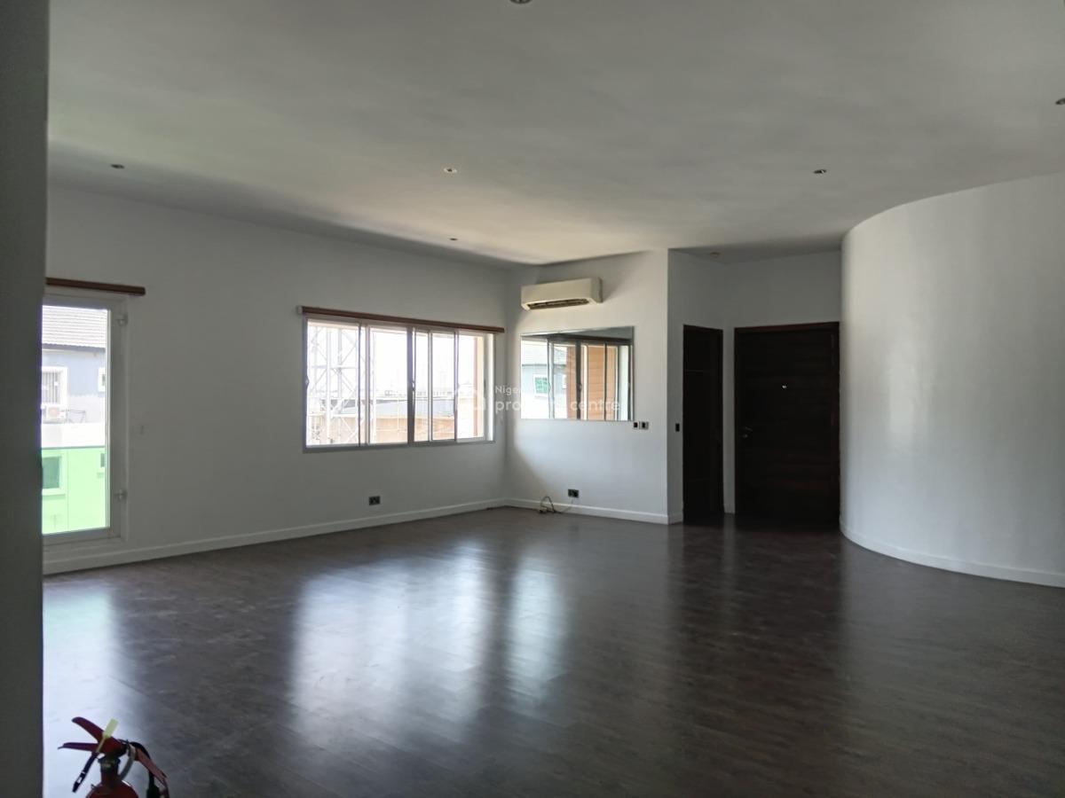 Fully Serviced and Luxury 3-bedroom Apartment with a Room Bq, Richmond Garden Estate 3, Ikate, Lekki, Lagos, Flat / Apartment for Rent