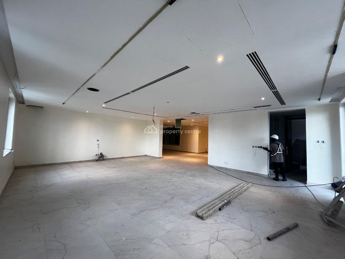 Super Luxury 4 Bedroom Apartments with 2 Rooms Bq, Banana Island, Ikoyi, Lagos, Flat / Apartment for Sale