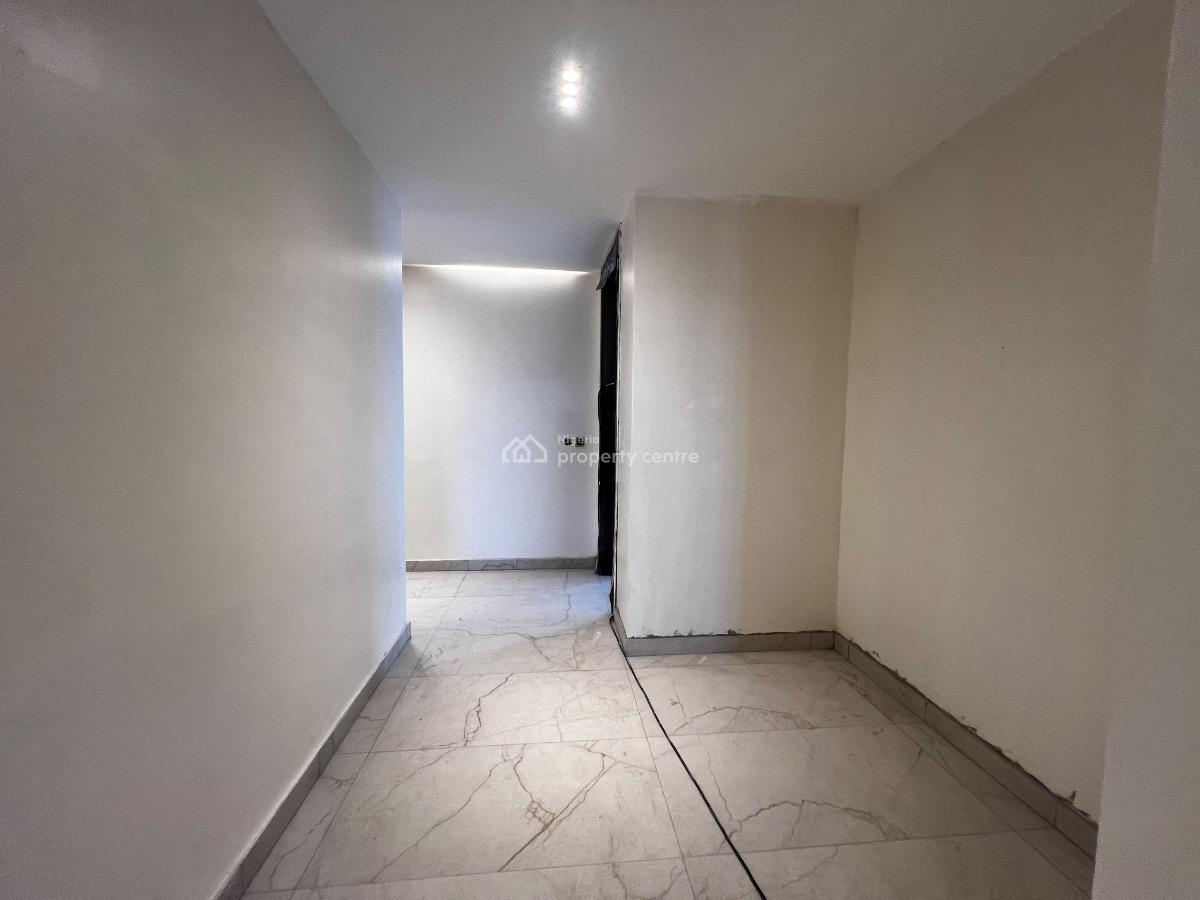 Super Luxury 4 Bedroom Apartments with 2 Rooms Bq, Banana Island, Ikoyi, Lagos, Flat / Apartment for Sale