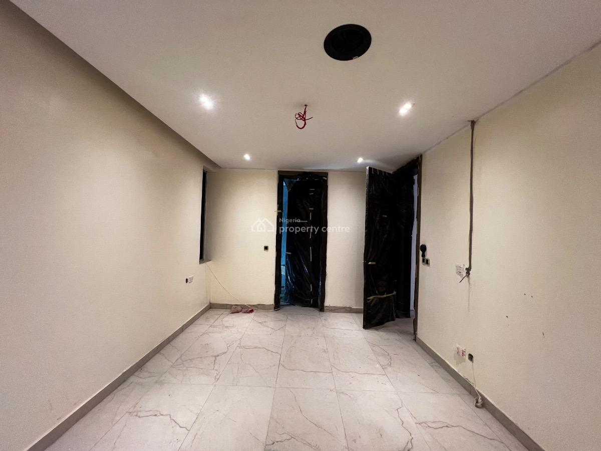Super Luxury 4 Bedroom Apartments with 2 Rooms Bq, Banana Island, Ikoyi, Lagos, Flat / Apartment for Sale