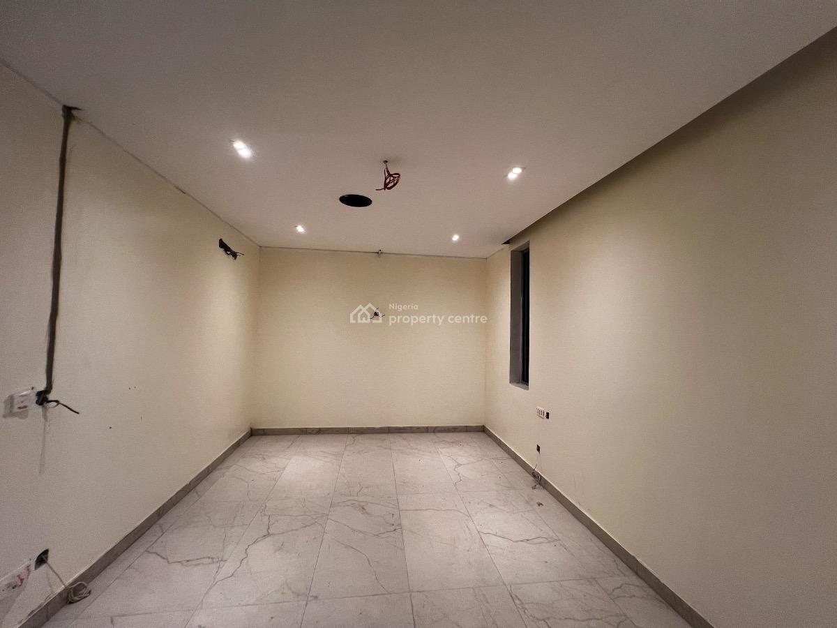 Super Luxury 4 Bedroom Apartments with 2 Rooms Bq, Banana Island, Ikoyi, Lagos, Flat / Apartment for Sale