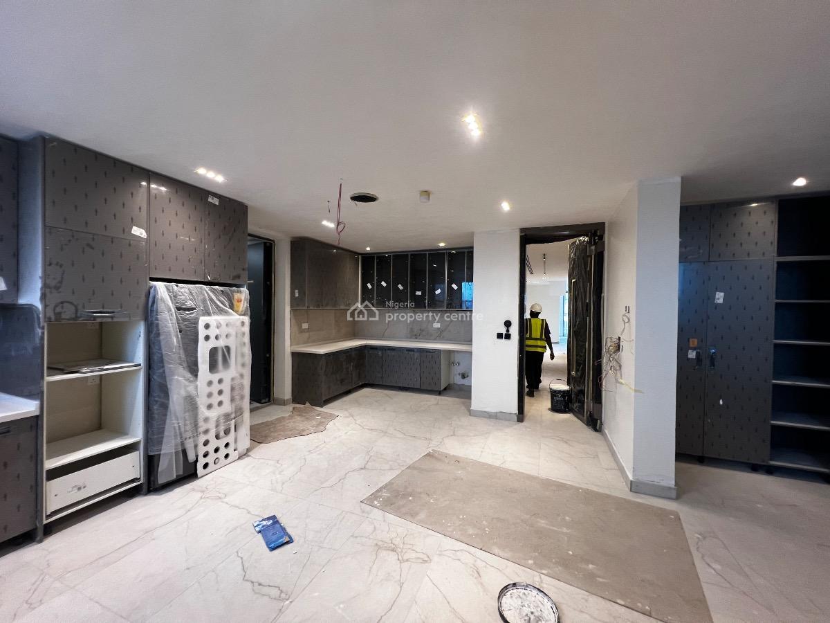 Super Luxury 4 Bedroom Apartments with 2 Rooms Bq, Banana Island, Ikoyi, Lagos, Flat / Apartment for Sale