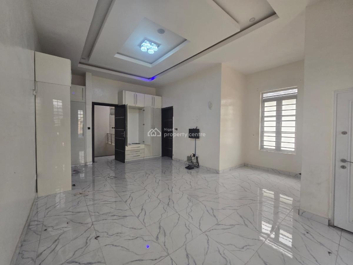Standard 4 Bedroom Semi Detached Duplex with Bq, Chevron, Lekki, Lagos, Semi-detached Duplex for Rent