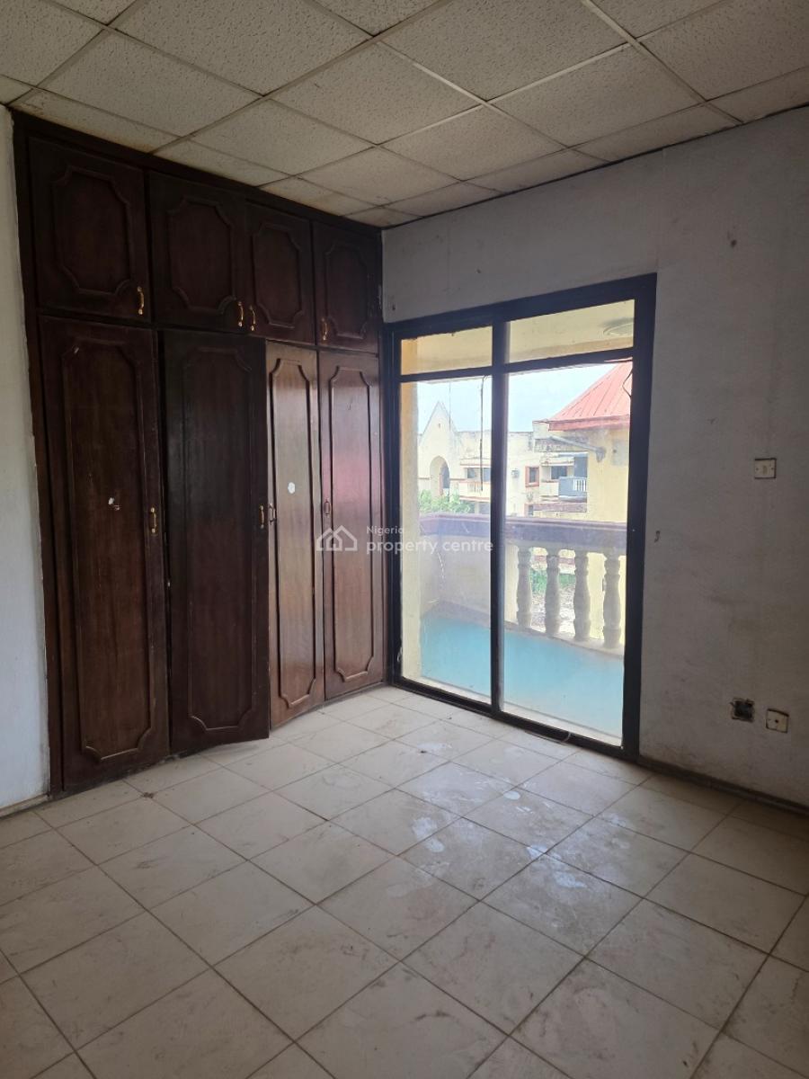 an Old Detached Duplex ÷ Guest House, Adisa Estate By Ibeto Hotelvia David Ejor Crescent, Gudu, Abuja, Detached Duplex for Sale