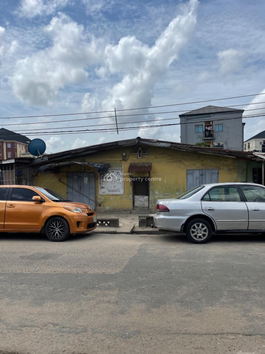 a Bungalow Sitting on a Full Plot of Land Measuring 527sqm, Off Nnobi Street Off Kilo Bustop Surulere, Surulere, Lagos, Mixed-use Land for Sale