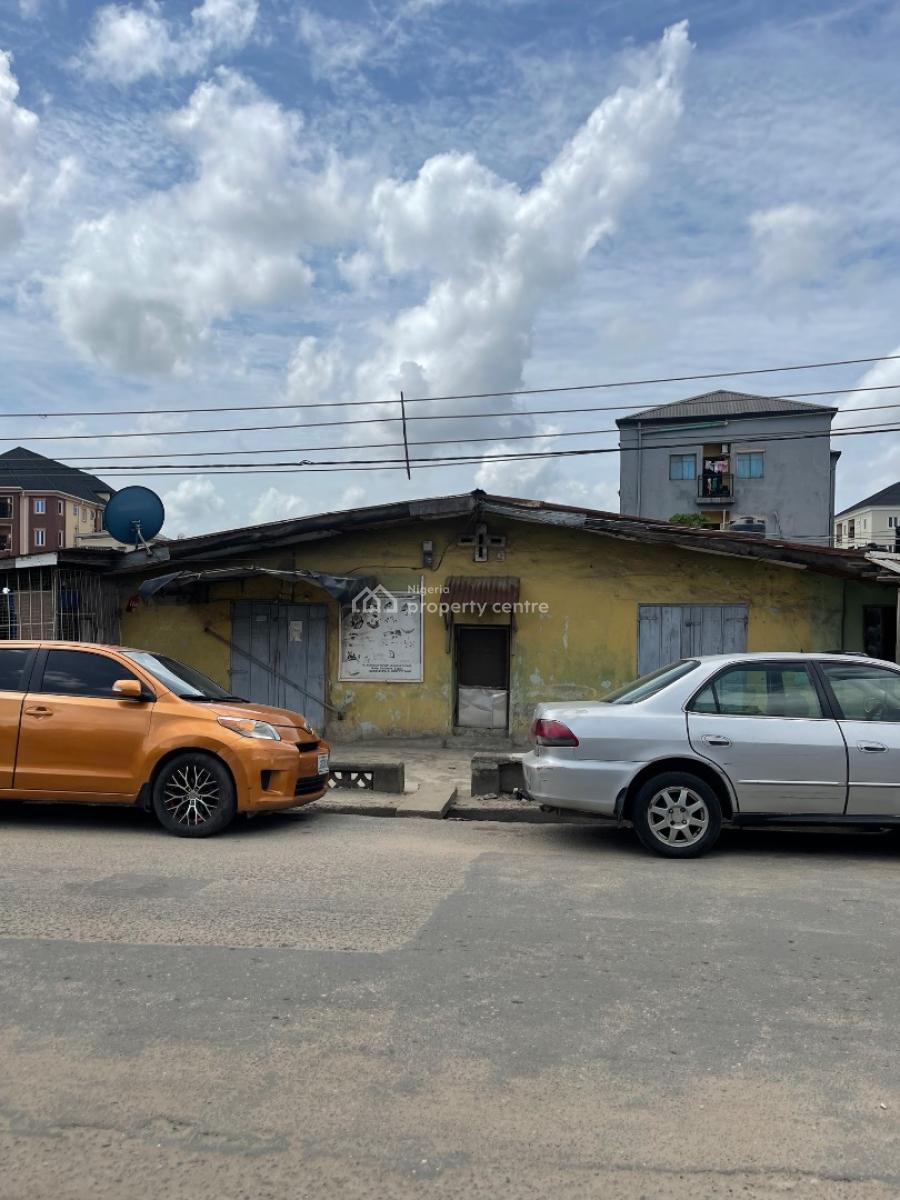 a Bungalow Sitting on a Full Plot of Land Measuring 527sqm, Off Nnobi Street Off Kilo Bustop Surulere, Surulere, Lagos, Mixed-use Land for Sale