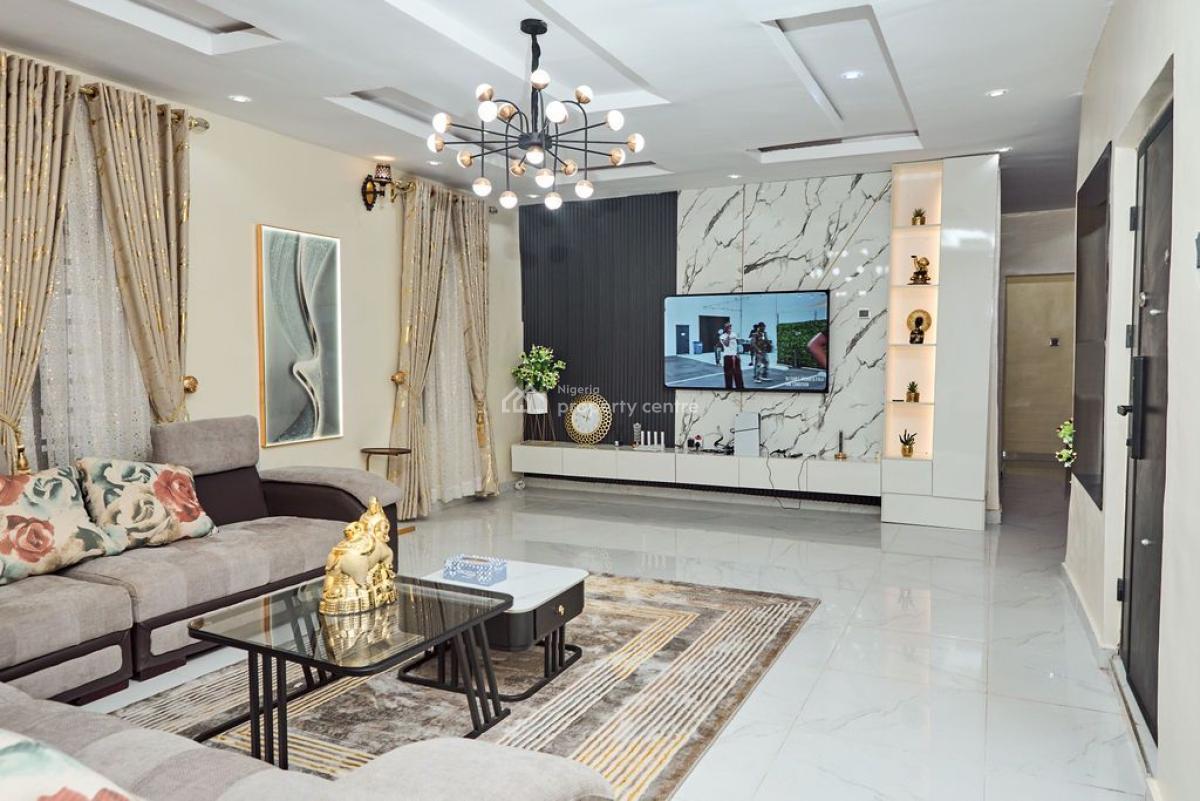 Luxury 4 Bedroom Apartment with Private Swimming Pool and Massage Chai, Inverter Ac,football and Snooker Games,standard Security Door, Ikorodu, Lagos, Flat / Apartment Short Let
