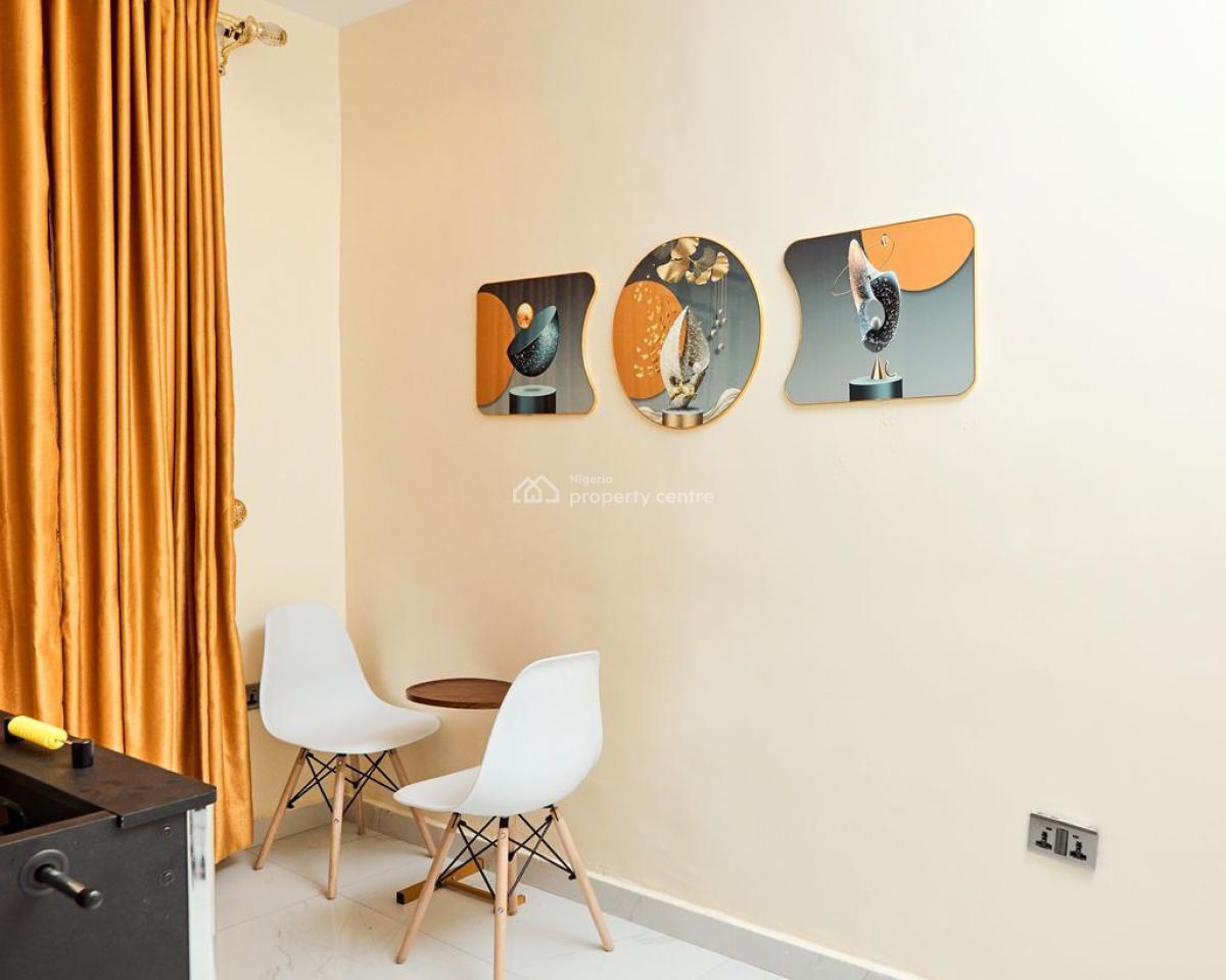 Luxury 4 Bedroom Apartment with Private Swimming Pool and Massage Chai, Inverter Ac,football and Snooker Games,standard Security Door, Ikorodu, Lagos, Flat / Apartment Short Let