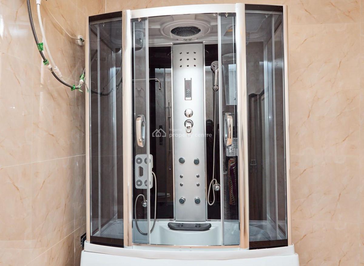 Luxury 4 Bedroom Apartment with Private Swimming Pool and Massage Chai, Inverter Ac,football and Snooker Games,standard Security Door, Ikorodu, Lagos, Flat / Apartment Short Let