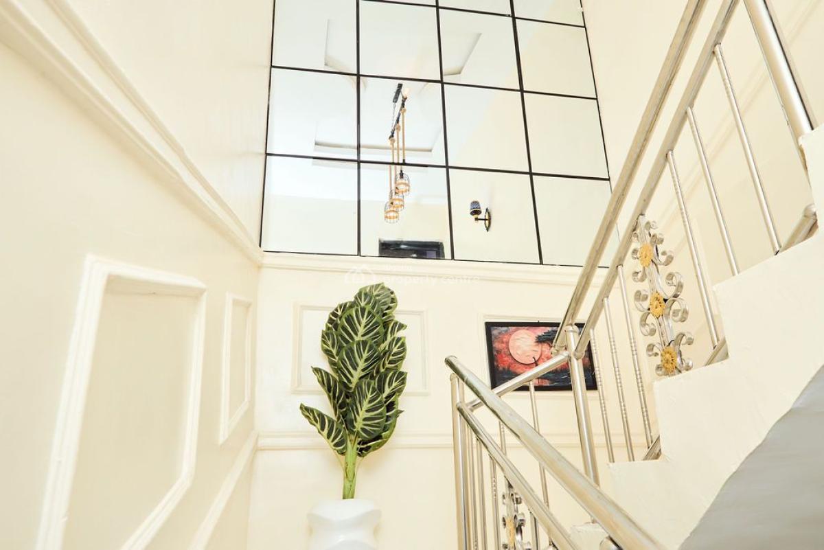 Luxury 4 Bedroom Apartment with Private Swimming Pool and Massage Chai, Inverter Ac,football and Snooker Games,standard Security Door, Ikorodu, Lagos, Flat / Apartment Short Let