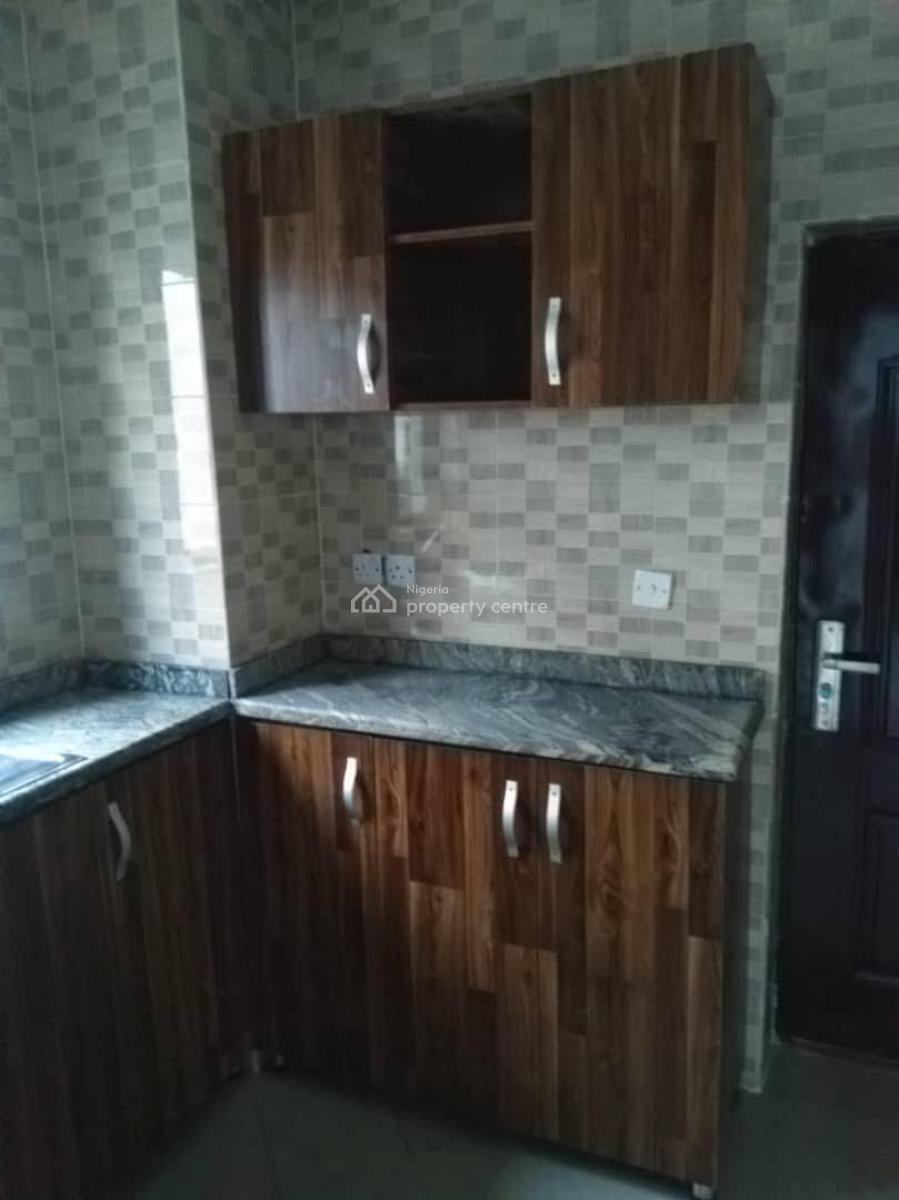 Spacious and Neatly Used 2bedroom Apartment, Beachwood Estate, Lakowe, Ibeju Lekki, Lagos, Flat / Apartment for Sale