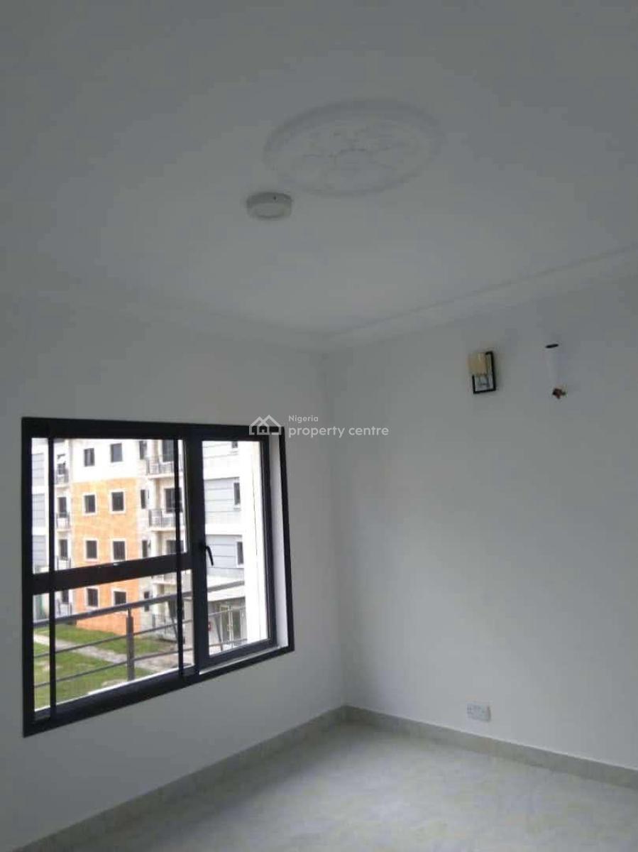Spacious and Neatly Used 2bedroom Apartment, Beachwood Estate, Lakowe, Ibeju Lekki, Lagos, Flat / Apartment for Sale