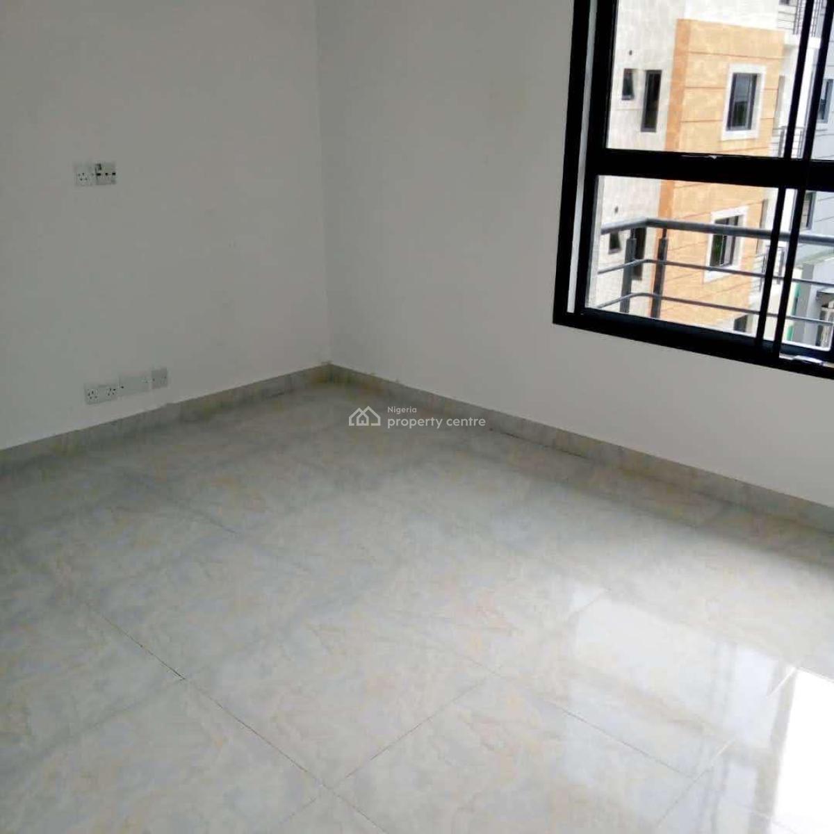 Spacious and Neatly Used 2bedroom Apartment, Beachwood Estate, Lakowe, Ibeju Lekki, Lagos, Flat / Apartment for Sale