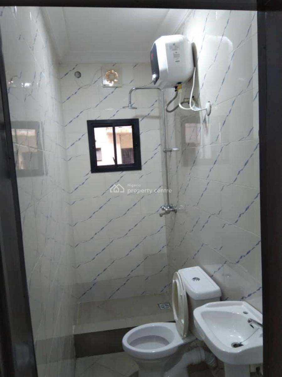 Spacious and Neatly Used 2bedroom Apartment, Beachwood Estate, Lakowe, Ibeju Lekki, Lagos, Flat / Apartment for Sale
