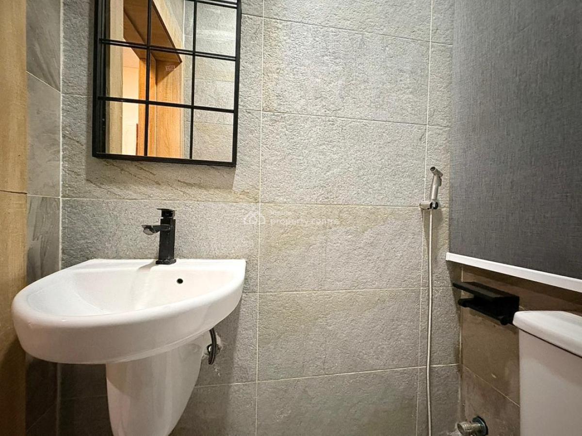 Luxurious and Cozy Studio Apartment with Private Compound Nd Swimming, Smart Security Door, Piano Shower Button , Board Games, Ikate, Lekki, Lagos, Flat / Apartment Short Let
