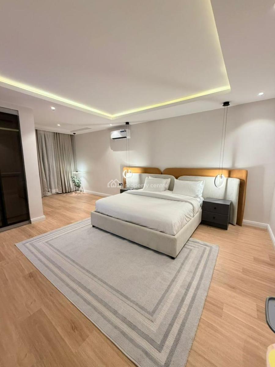 Luxury 1 Bedroom Apartment with Housekeeping and Gymnasium, Swimming Pool, High Profile Security, Chaffeur and Massage on Request, Lekki Phase 1, Lekki, Lagos, Flat / Apartment Short Let