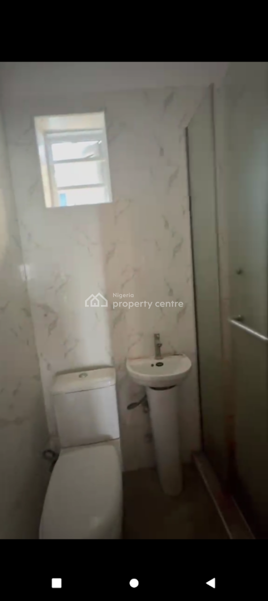 Distress 3 Bedroom Terrace Duplex with Bq, Ikota , Lagos Nigeria, Ikota, Lekki, Lagos, Terraced Duplex for Sale