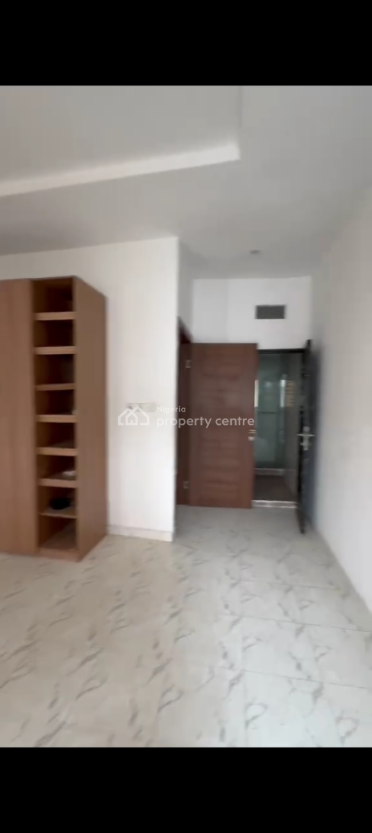 Distress 3 Bedroom Terrace Duplex with Bq, Ikota , Lagos Nigeria, Ikota, Lekki, Lagos, Terraced Duplex for Sale