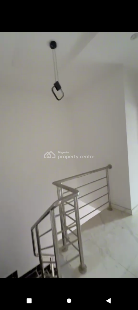Distress 3 Bedroom Terrace Duplex with Bq, Ikota , Lagos Nigeria, Ikota, Lekki, Lagos, Terraced Duplex for Sale