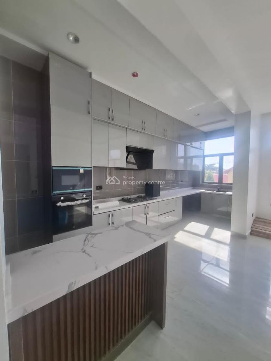 Brand New 2 Bedroom Flat on 2nd Floor, Lekki Phase 1, Lekki, Lagos, Flat / Apartment for Rent