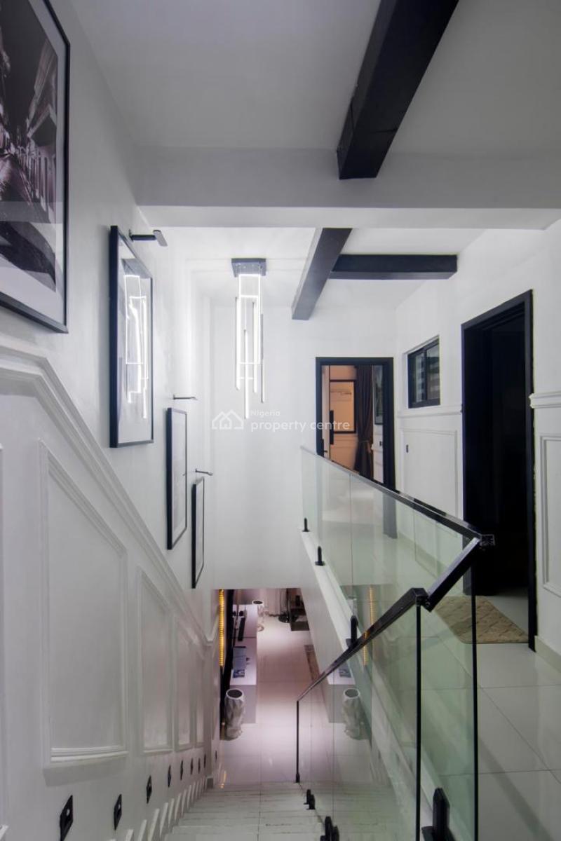 Fully Furnished 3 Bedroom Maisonette, Lekki Phase 1, Lekki, Lagos, Flat / Apartment for Rent