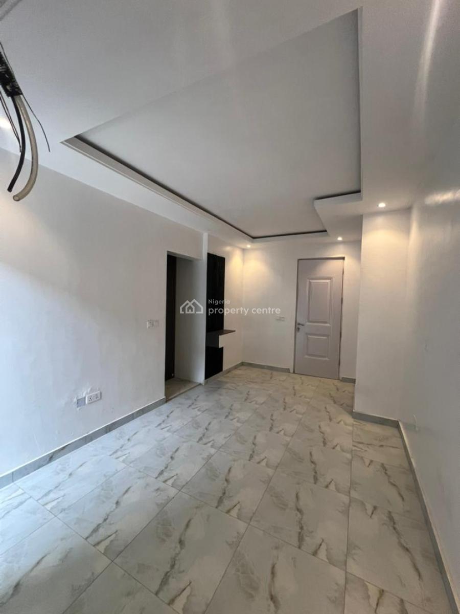 2 Bedrooms Maisonette, Lekki Phase 1, Lekki, Lagos, Flat / Apartment for Rent