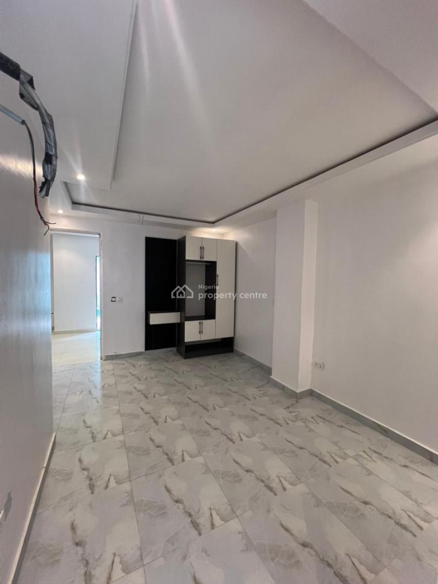2 Bedrooms Maisonette, Lekki Phase 1, Lekki, Lagos, Flat / Apartment for Rent