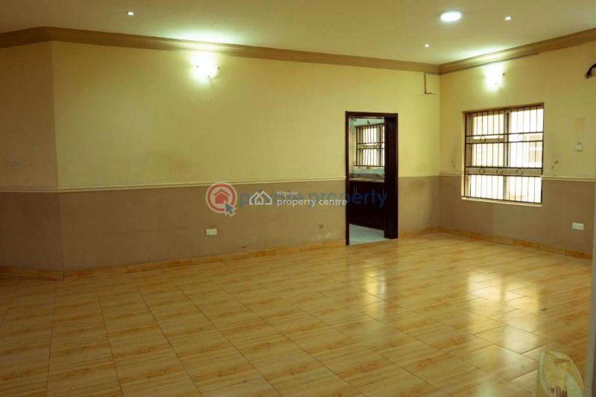 3 Bedrooms Lovely Apartment in a Fully Serviced Estate, Cromwell Estate, Chevron, Lekki, Lagos, Flat / Apartment for Rent