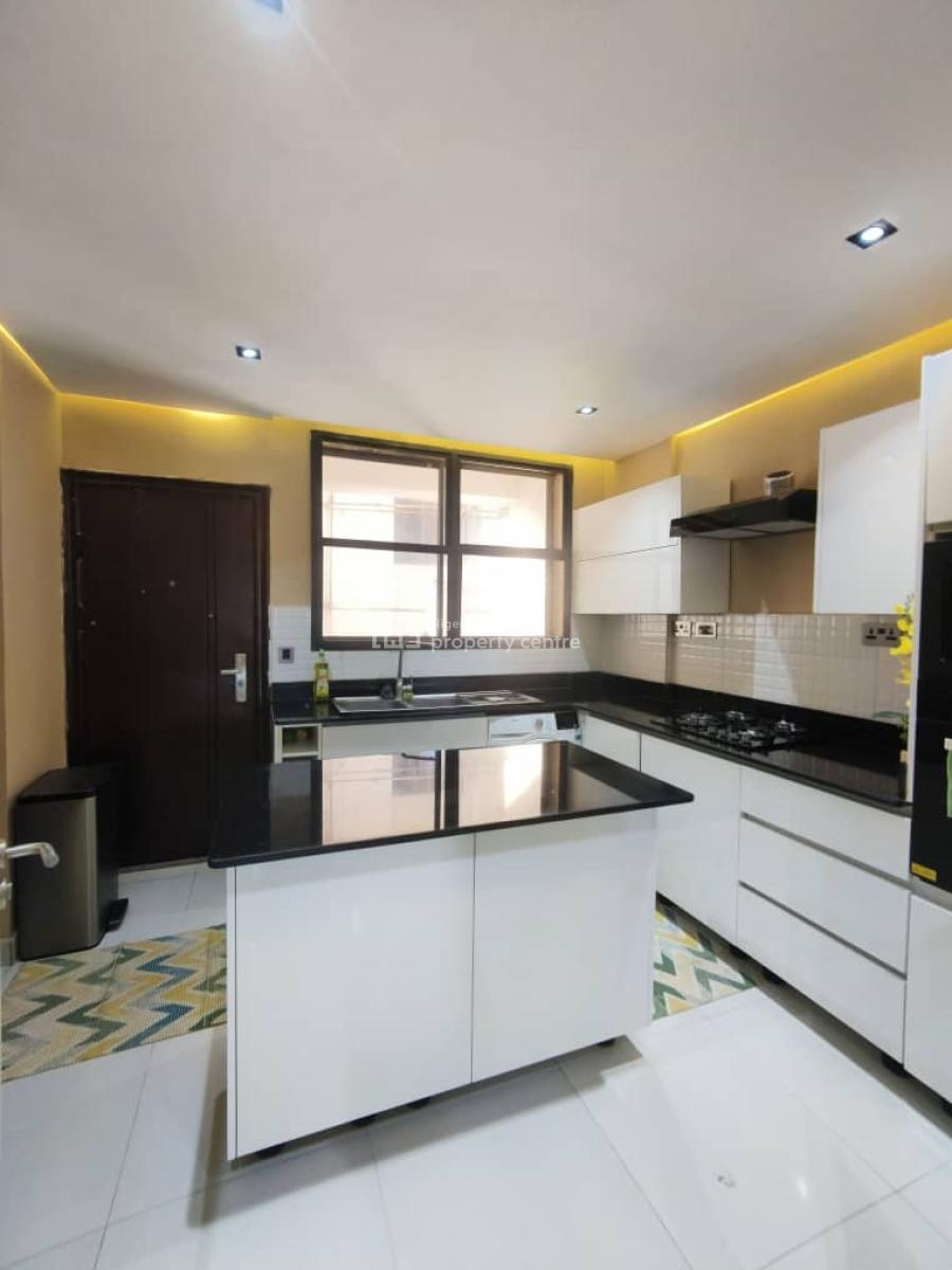 Luxury 2 Bedroom Maisonette in a Service Estate, Lekki Phase 1, Lekki, Lagos, Flat / Apartment for Rent