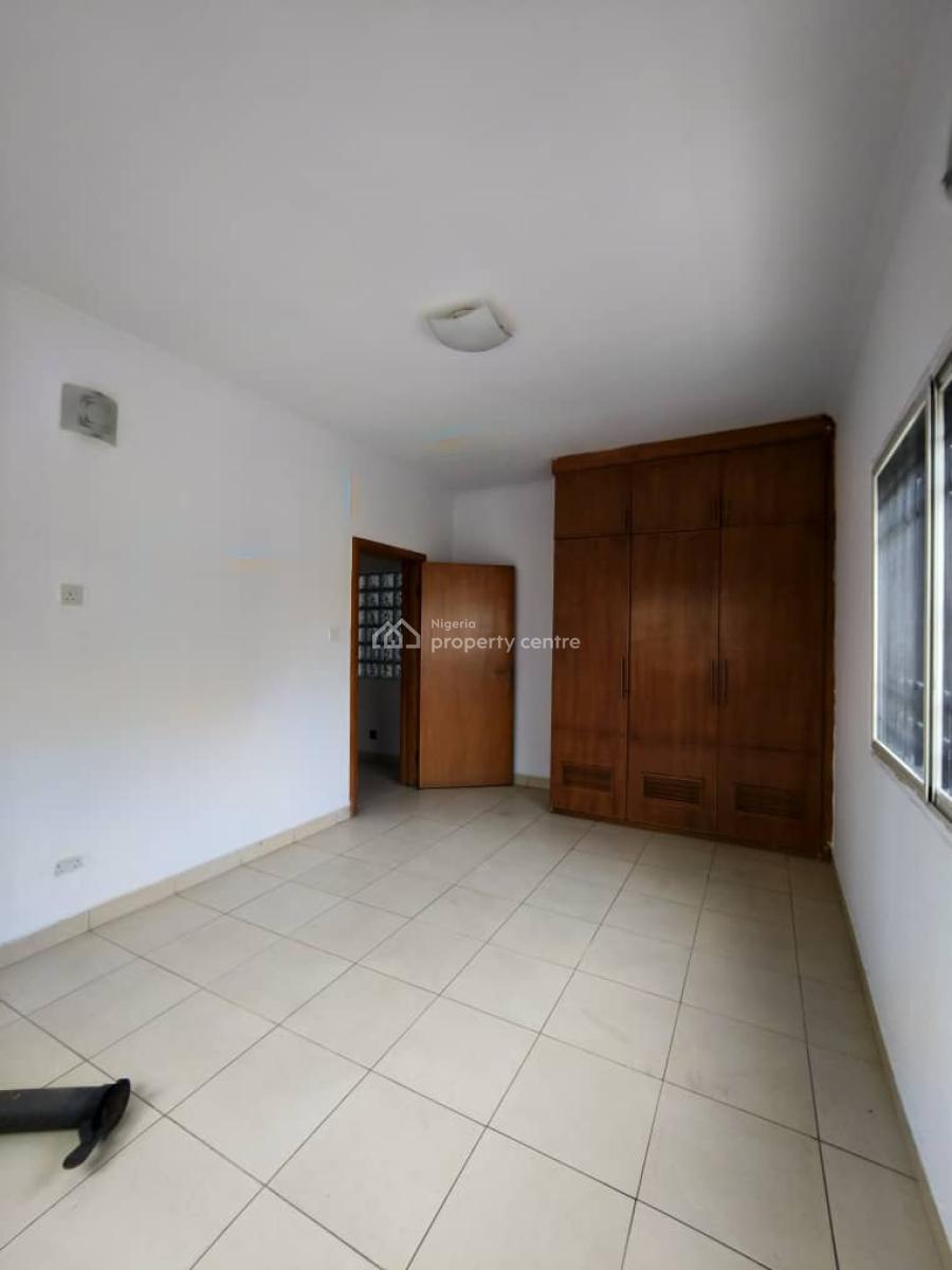 Luxury Serviced 3 Bedroom Apartment Plus Bq on Ground Floor, Lekki Phase 1, Lekki, Lagos, Flat / Apartment for Rent