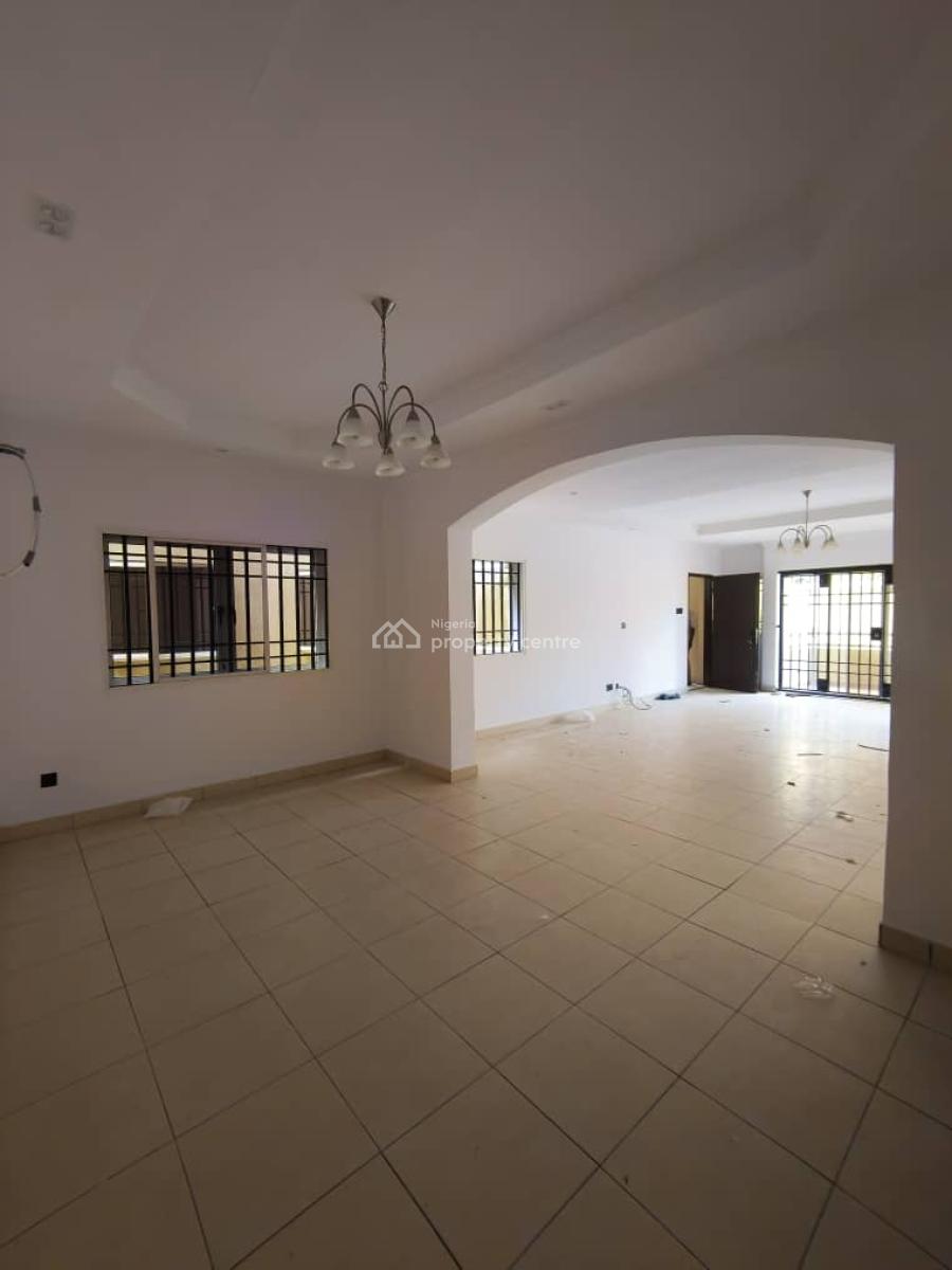 Luxury Serviced 3 Bedroom Apartment Plus Bq on Ground Floor, Lekki Phase 1, Lekki, Lagos, Flat / Apartment for Rent