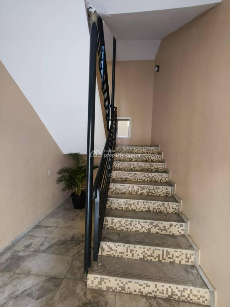 Luxury Serviced 3 Bedroom Apartment Plus Bq on Ground Floor, Lekki Phase 1, Lekki, Lagos, Flat / Apartment for Rent