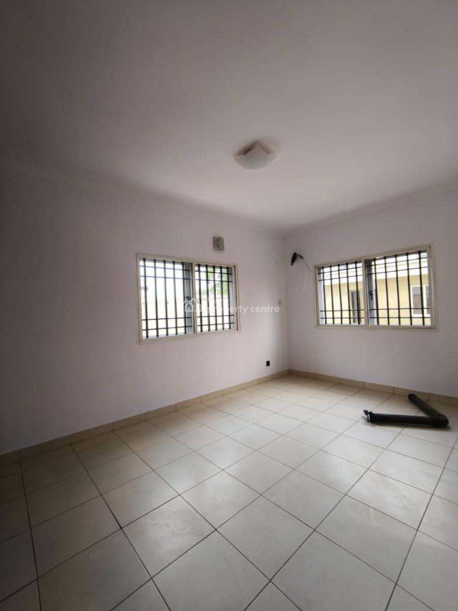 Luxury Serviced 3 Bedroom Apartment Plus Bq on Ground Floor, Lekki Phase 1, Lekki, Lagos, Flat / Apartment for Rent