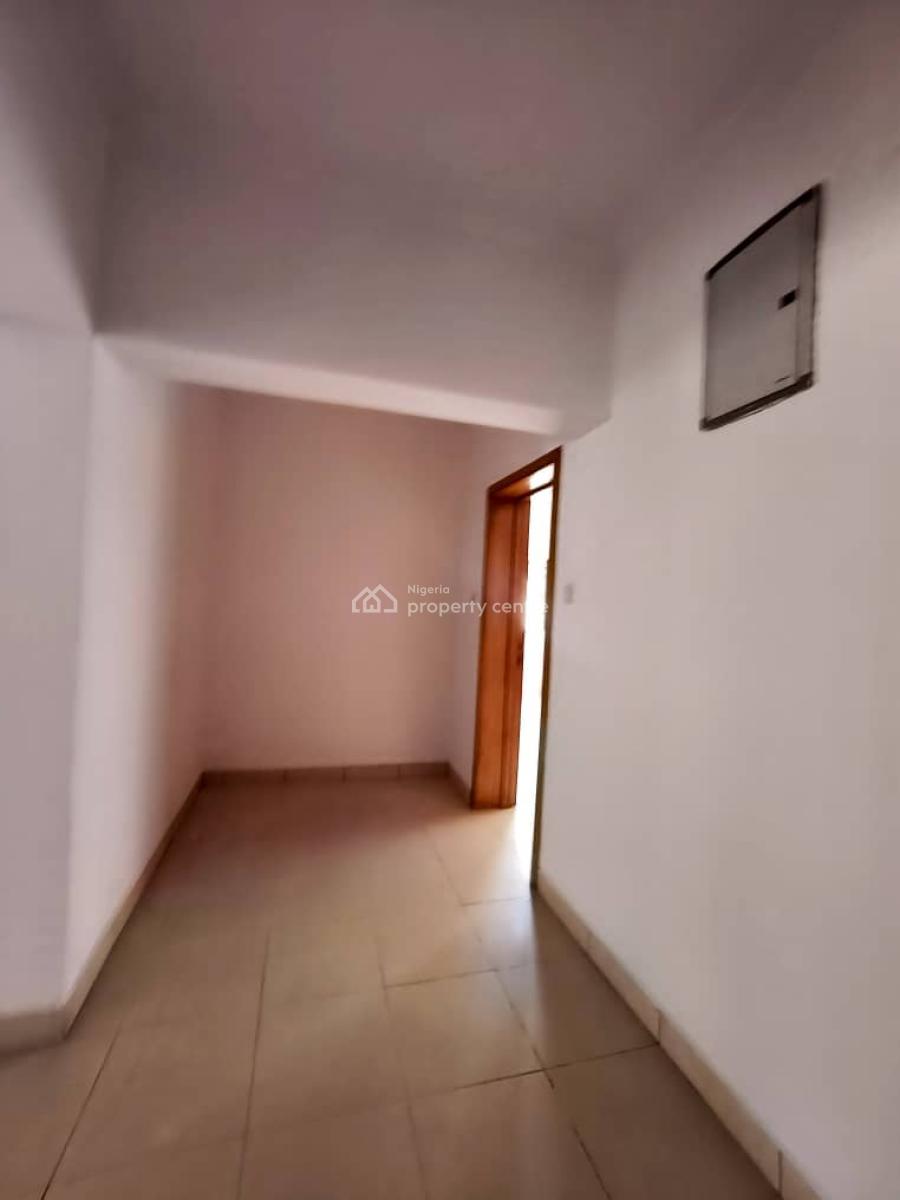 Luxury Serviced 3 Bedroom Apartment Plus Bq on Ground Floor, Lekki Phase 1, Lekki, Lagos, Flat / Apartment for Rent