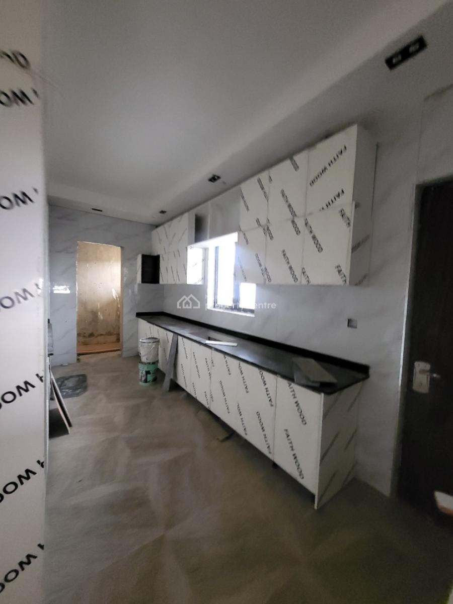 Luxurious Self Compound 4bed Semi Detached Duplex with Pool , 2room Bq, Lekki Phase 1, Lekki, Lagos, Semi-detached Duplex for Sale