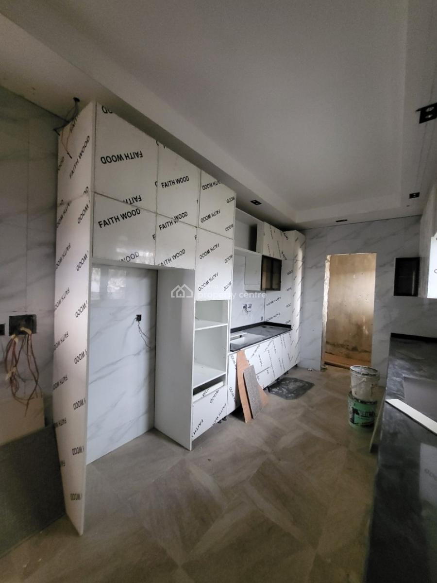 Luxurious Self Compound 4bed Semi Detached Duplex with Pool , 2room Bq, Lekki Phase 1, Lekki, Lagos, Semi-detached Duplex for Sale