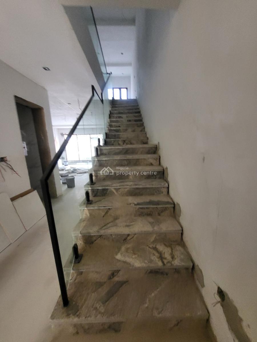 Luxurious Self Compound 4bed Semi Detached Duplex with Pool , 2room Bq, Lekki Phase 1, Lekki, Lagos, Semi-detached Duplex for Sale